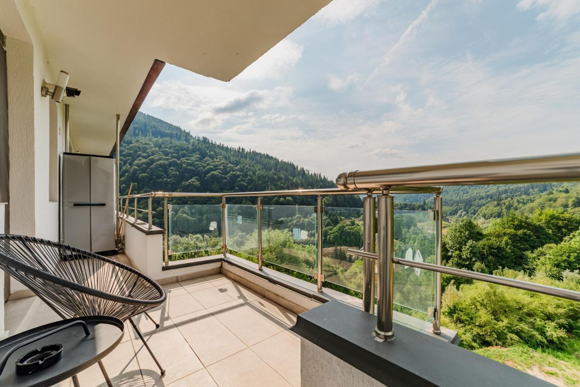 Romantic Jacuzzi Chic Apartment Sinaia Extérieur photo